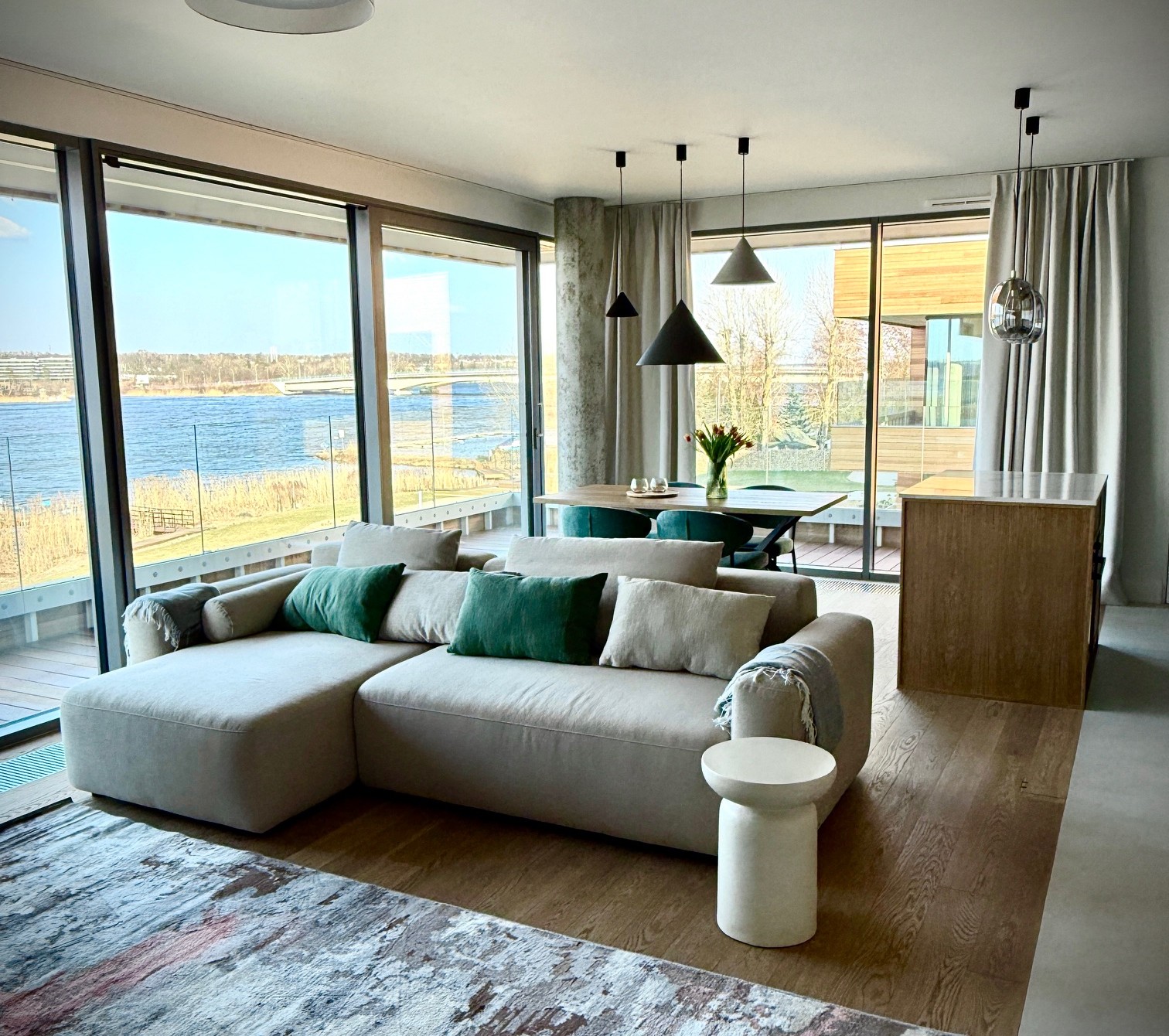 Wnętrze Riva Zegrze